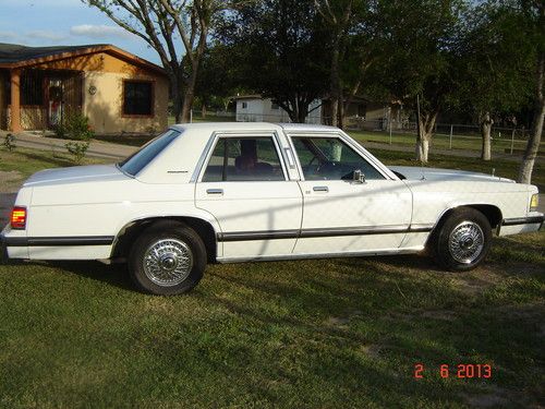 1991 mercury grand marquis gs sedan 4-door 5.0l
