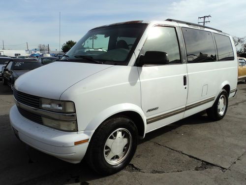 1996 chevrolet astro base standard cargo van 3-door 4.3l, no reserve