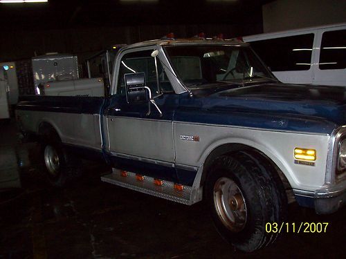 Beautifull 1972 chevrolet cheyenne pick up v-8 auto a/c drives sweet