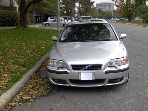 2004 volvo v70 r