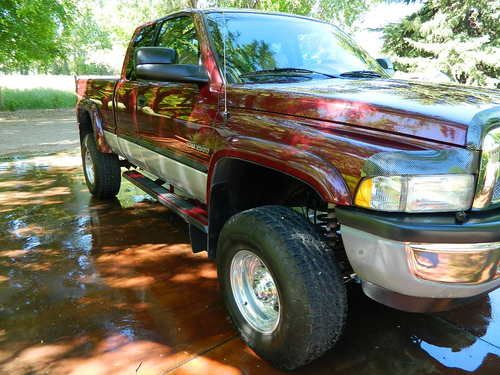 Laramie slt, h.o. 5.9l diesel, 6 spd manual, excellent condition, custom options