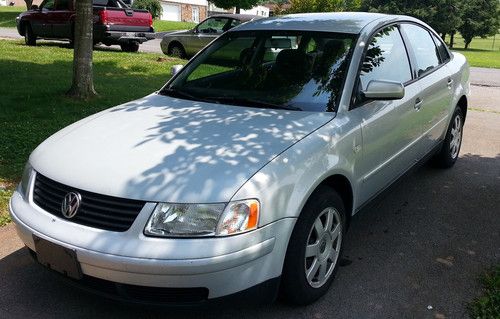 2001 volkswagen passat gls 1.8l turbo 5 speed power windows &amp; door locks - l@@k!