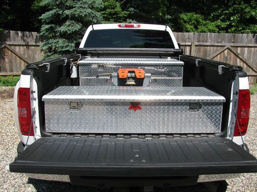 2011 4x4 GMC 3500 HD Sierra SLT DRW with 5th Wheel & Camp Trailer Towing, image 6