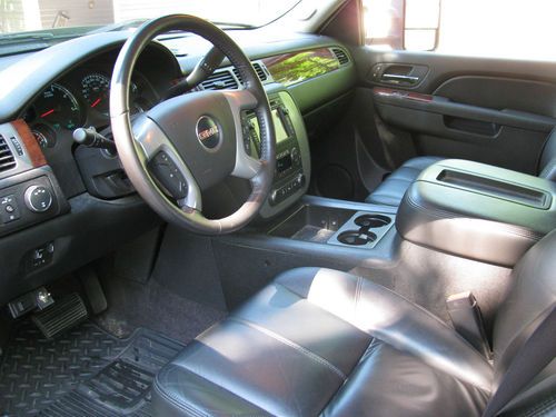 2011 4x4 GMC 3500 HD Sierra SLT DRW with 5th Wheel & Camp Trailer Towing, image 8