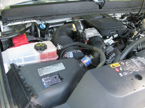 2011 4x4 GMC 3500 HD Sierra SLT DRW with 5th Wheel & Camp Trailer Towing, image 15