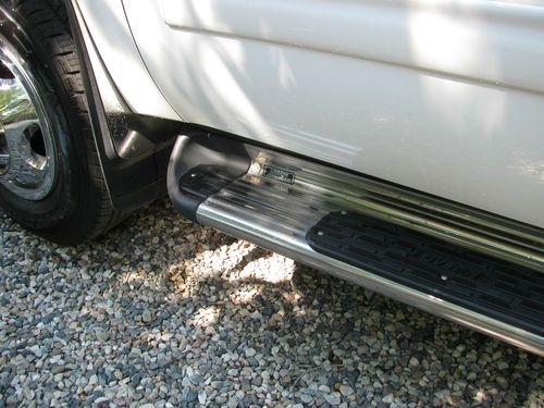 2011 4x4 GMC 3500 HD Sierra SLT DRW with 5th Wheel & Camp Trailer Towing, image 18