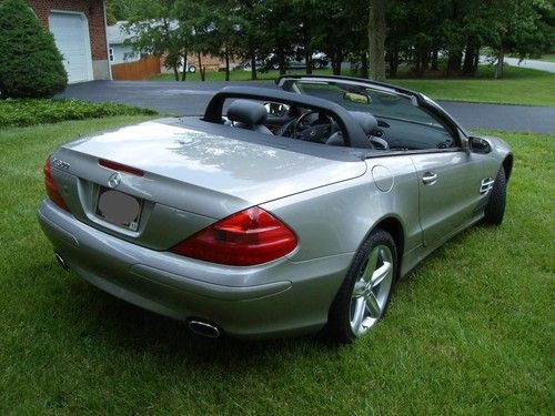 2006 mercedes-benz sl500 convertible 2-door 5.0l sl class one owner 19k roadster