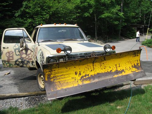 1978 dodge power wagon snow commander 50586 mi meyers plow nice runs well