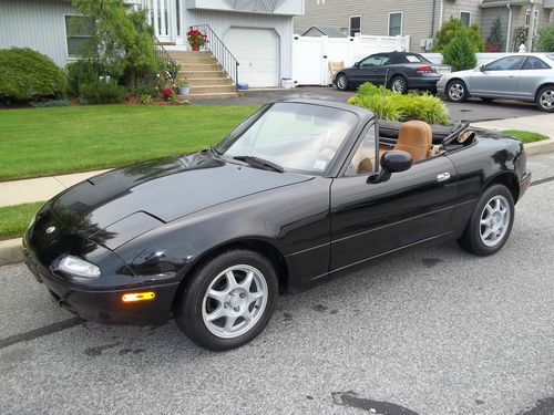 1994 Mazda Miata M Edition Convertible 2-Door 1.8L, image 5