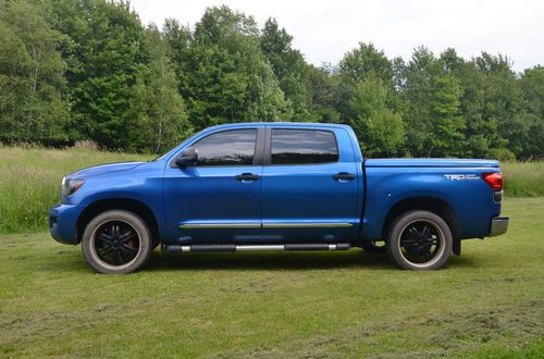 2007 toyota tundra sr5 trd leather crewmax cab pickup 4-door 5.7l custom