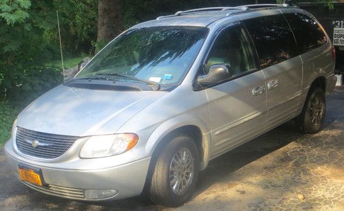 2003 chrysler town and country limited awd 7/8 passenger leather town &amp; country