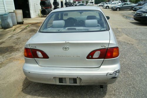 2000 Toyota Corolla Auto. EZ fix Runs & Drives, image 2