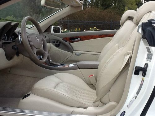WOW! 2007 SL55 AMG Mercedes Benz Hard Top Convertible Rare White, image 10