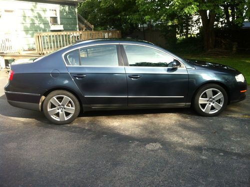 2006 vw passat, 2.0t automatic, 17" sport wheels, no reserve !!!