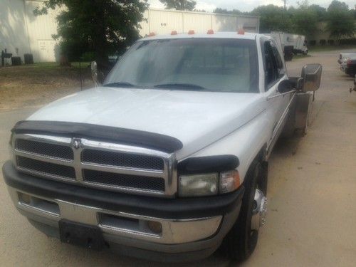 1997 dodge ram 3500 hodges car hauler,   cummins 12 valve, nv 4500