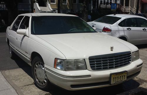 1999 cadillac deville base sedan 4-door 4.6l