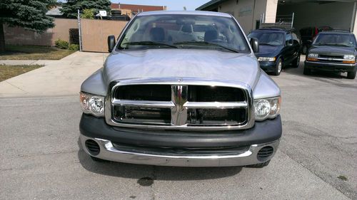 2004 dodge ram 1500 slt standard cab pickup 2-door 4.7l