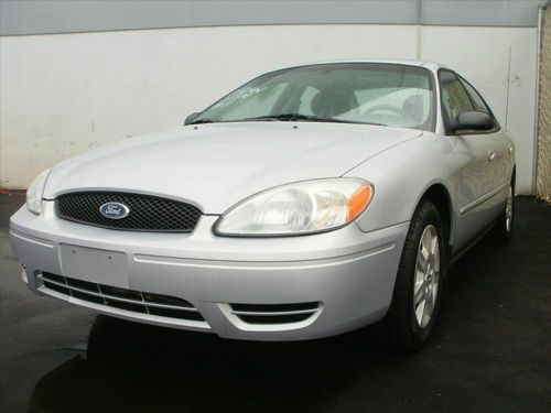 2005 ford taurus se  4-dr, asset # 20331