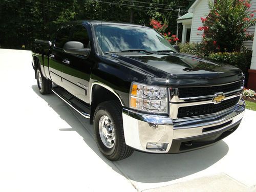 2008 Chevrolet Silverado 2500 HD LT2  Crew Cab Pickup 4-Door 6.6L, image 4