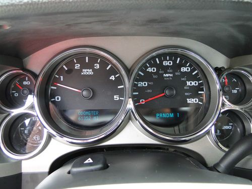 2008 Chevrolet Silverado 2500 HD LT2  Crew Cab Pickup 4-Door 6.6L, image 16