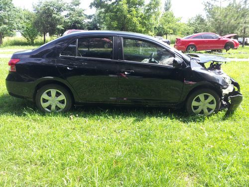 2007 Toyota Yaris Base Sedan 4-Door 1.5L, US $2,900.00, image 3