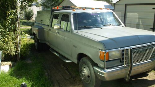 Ford f-350crew cab  detail/wash truck...great for money making oppertunity...