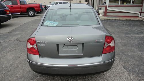 2004 Volkswagon Passat GLX 4 Motion PRISTINE Automatic Leather Moonroof, image 6