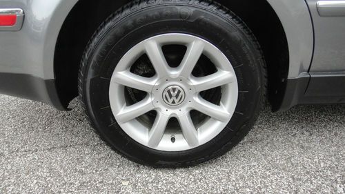 2004 Volkswagon Passat GLX 4 Motion PRISTINE Automatic Leather Moonroof, image 8