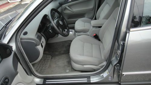 2004 Volkswagon Passat GLX 4 Motion PRISTINE Automatic Leather Moonroof, image 12