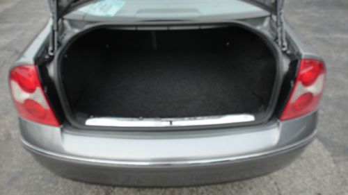 2004 Volkswagon Passat GLX 4 Motion PRISTINE Automatic Leather Moonroof, image 19