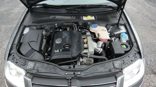 2004 Volkswagon Passat GLX 4 Motion PRISTINE Automatic Leather Moonroof, image 23