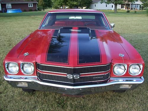 1970 Chevelle SS 396 **Red on Red**Original paint**Cowl Induction**Build sheet**, image 6