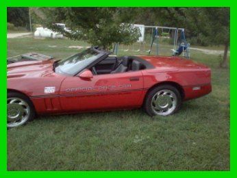 1986 chevy corvette 5.7l v8 16v rwd convertible automatic leather red