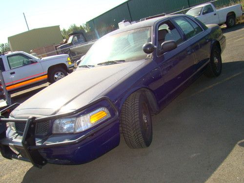 2008 ford crown victoria police interceptor sedan 4-door 4.6l