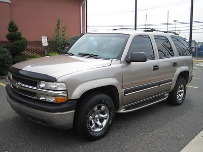 2001 chevrolet tahoe, 1 owner, no accidents, 133k, unique custom, no reserve !