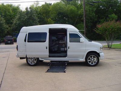 Hightop lowered floor custom wheelchair handicapped van 1-of-a-kind! power door