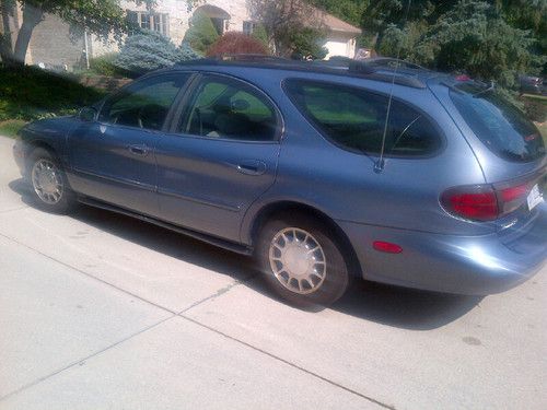0ne owner 1999 ford taurus v6 24 valve se wagon 104,900 miles