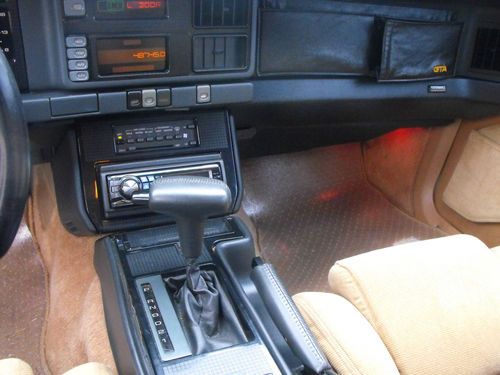 1988 Pontiac Firebird Trans Am Coupe 2-Door 5.7L, US $12,000.00, image 9