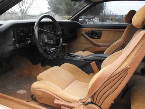 1988 Pontiac Firebird Trans Am Coupe 2-Door 5.7L, US $12,000.00, image 10