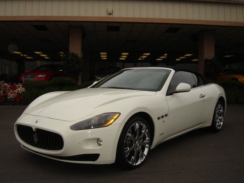 2011 maserati grand turismo spyder