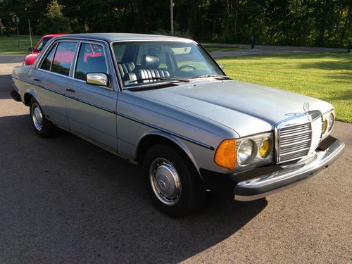 83 mercedes benz 240 diesel 4spd