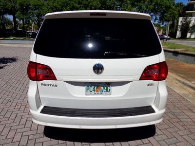 Florida 09 Routan SEL Navi DVD Ent. Clean Carfax Wint Pkg Pk Assist No Reserve !, image 7