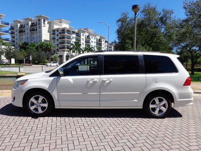 Florida 09 Routan SEL Navi DVD Ent. Clean Carfax Wint Pkg Pk Assist No Reserve !, image 31