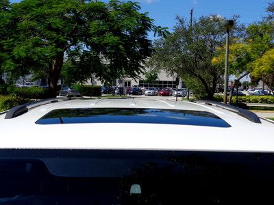 Florida 09 Routan SEL Navi DVD Ent. Clean Carfax Wint Pkg Pk Assist No Reserve !, image 33