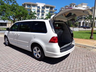 Florida 09 Routan SEL Navi DVD Ent. Clean Carfax Wint Pkg Pk Assist No Reserve !, image 35