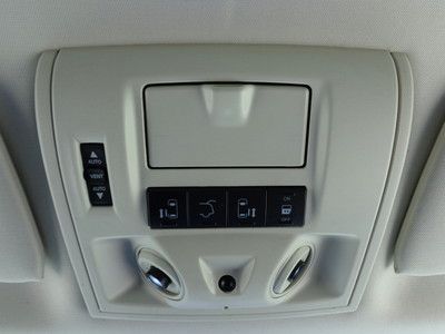 Florida 09 Routan SEL Navi DVD Ent. Clean Carfax Wint Pkg Pk Assist No Reserve !, image 42