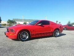 2005 ford mustang gt coupe 2-door 4.6l