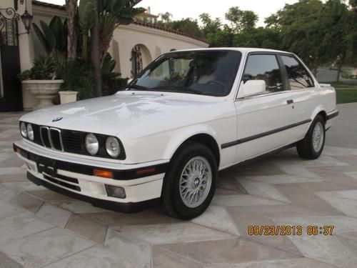 1989 bmw 325is real is 248k original miles auto white on tan runs excellent