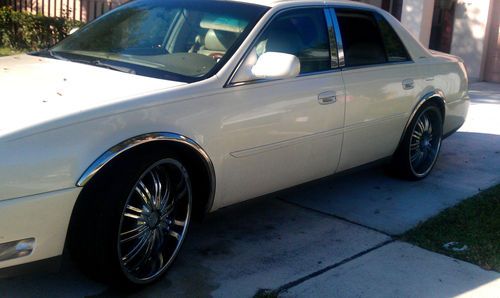 2002 cadillac deville base sedan 4-door 4.6l  **high-end rims** alarm system