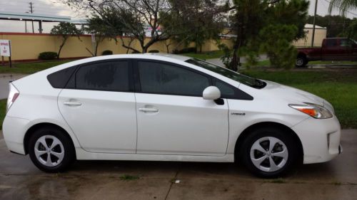 Clean 2012 toyota prius two